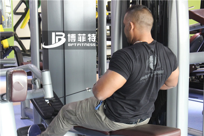 香蕉成人APP坐式划船